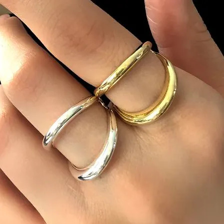 انگشتر زنانه مینیمال دولاین رنگ طلایی و نقره ای آبکاری نقره رنگ ثابت فری سایز Freesize کد zsm (پس کرایه)
