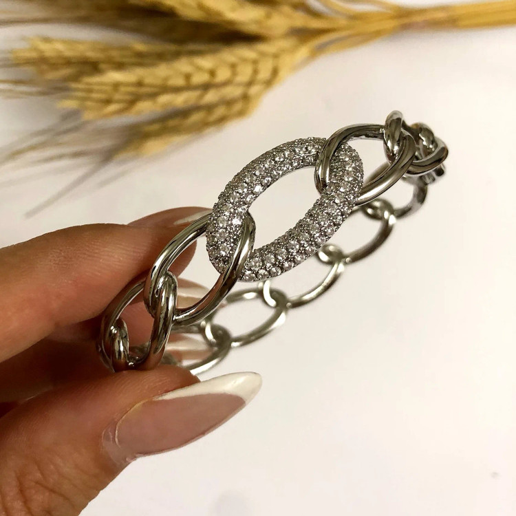نیم ست دستبند و انگشتر زنانه کارتیر Cartier نگین کاری شده رنگ طلایی و نقره ای ضد حساسیت رنگ ثابت کد zsm (پس کرایه)