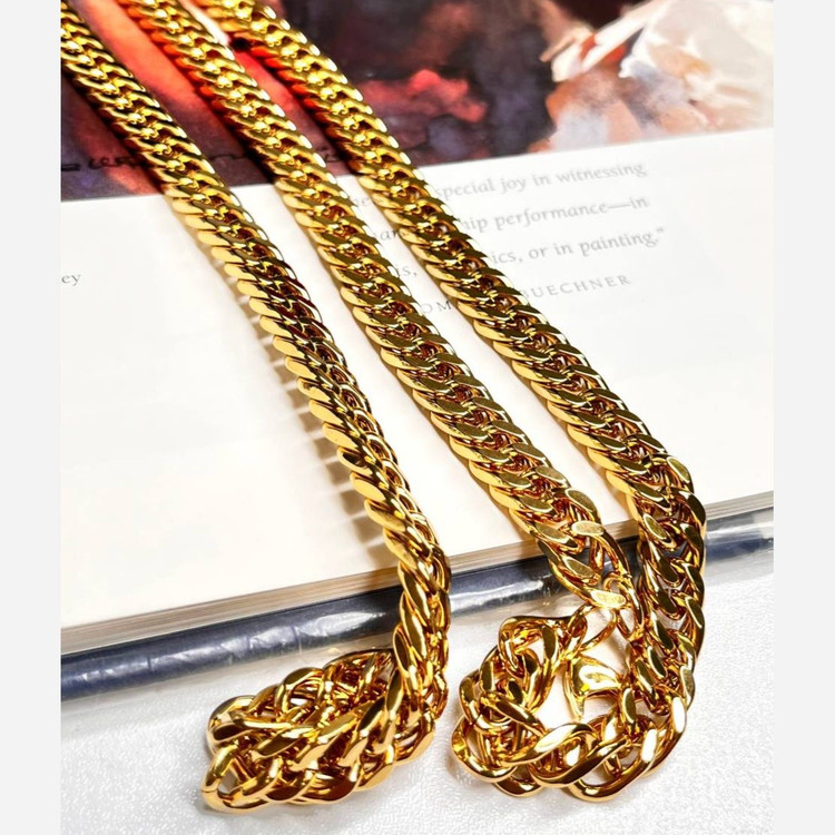 ست گردنبند و دستبند مردانه مدل کارتیر Cartier جنس استیل عیار 316 رنگ کاملا ثابت کد ztk (پس کرایه)