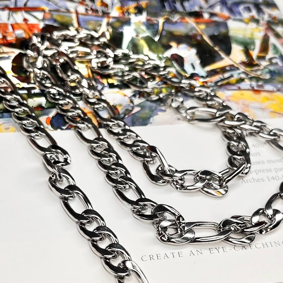 ست گردنبند و دستبند مردانه مدل کارتیر Cartier جنس استیل عیار 316 رنگ کاملا ثابت کد ztk (پس کرایه)