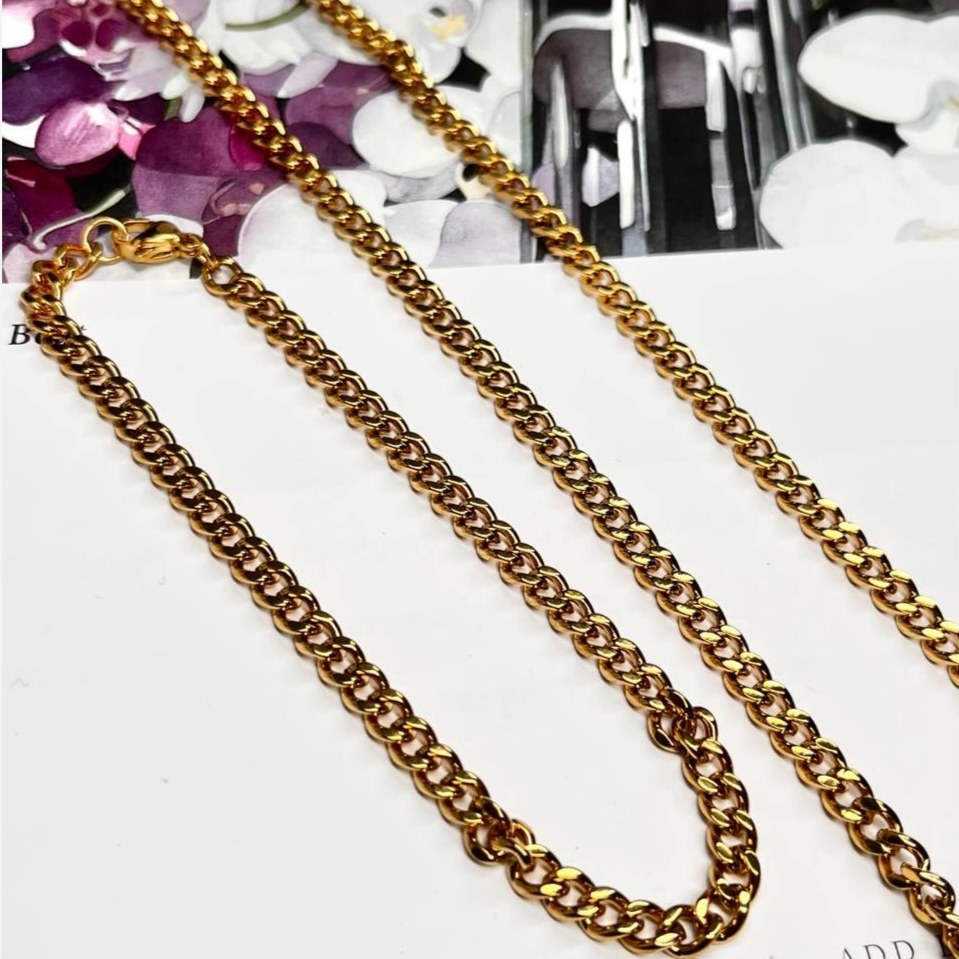 ست گردنبند و دستبند مردانه طرح کارتیر  Cartier  جنس استیل عیار 316 رنگ کاملا ثابت کد ztk (پس کرایه)