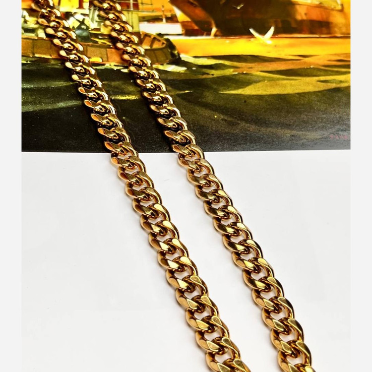 گردنبند مردانه مدل کارتیه Cartier جنس استیل عیار 316 رنگ ثابت کد ztk (پس کرایه)
