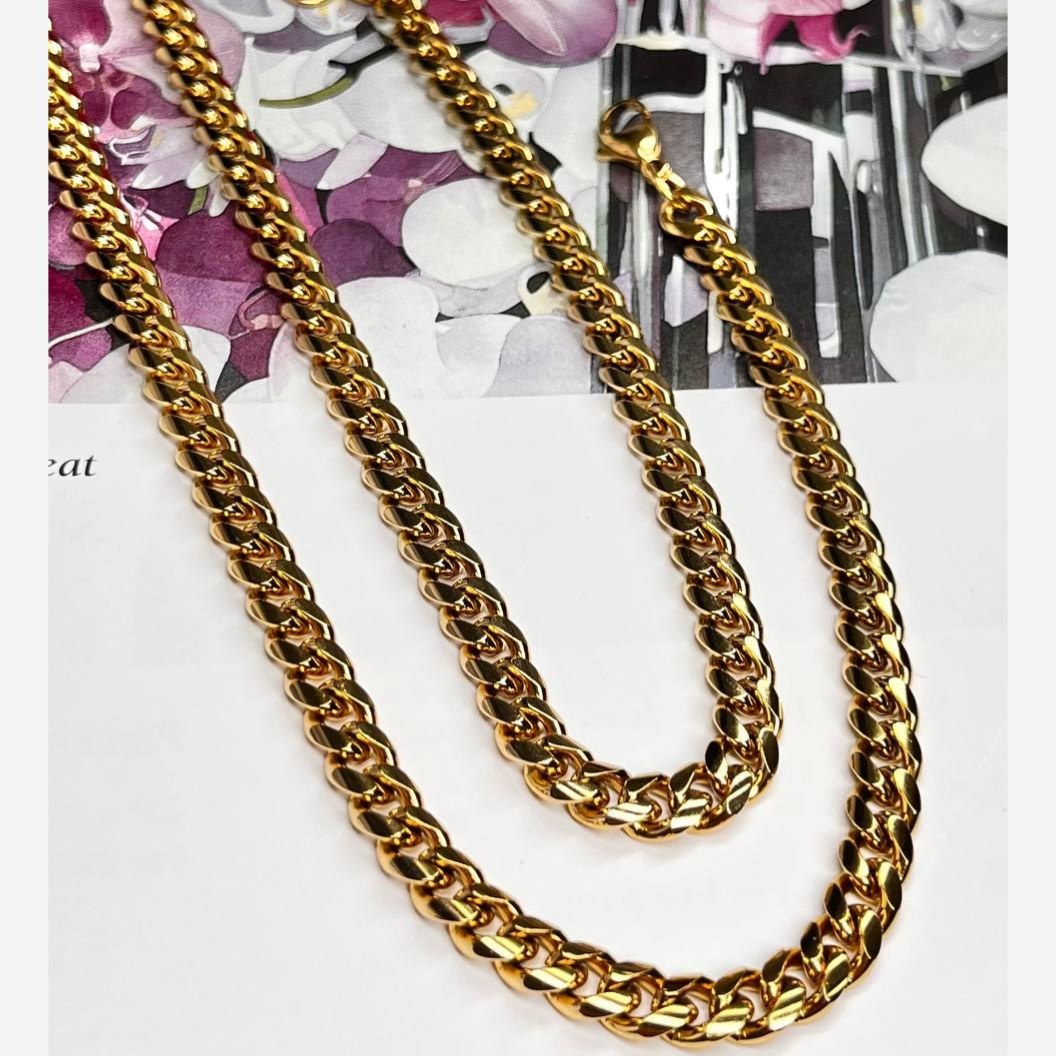 گردنبند  مردانه  مدل کارتیه Cartier جنس استیل عیار 316 رنگ ثابت کد ztk (پس کرایه)