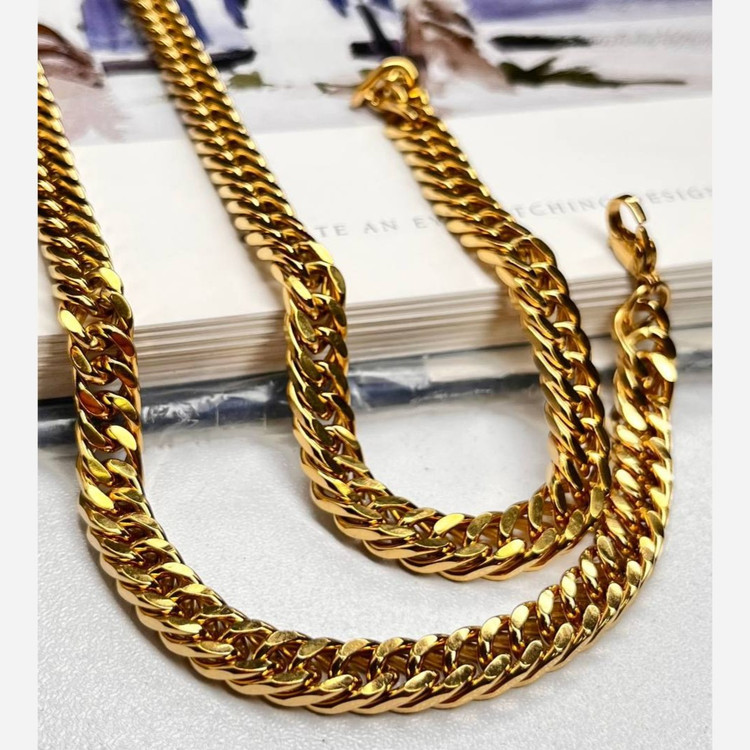 گردنبند مردانه مدل کارتیه Cartier جنس استیل عیار 316 رنگ ثابت کد ztk (پس کرایه)