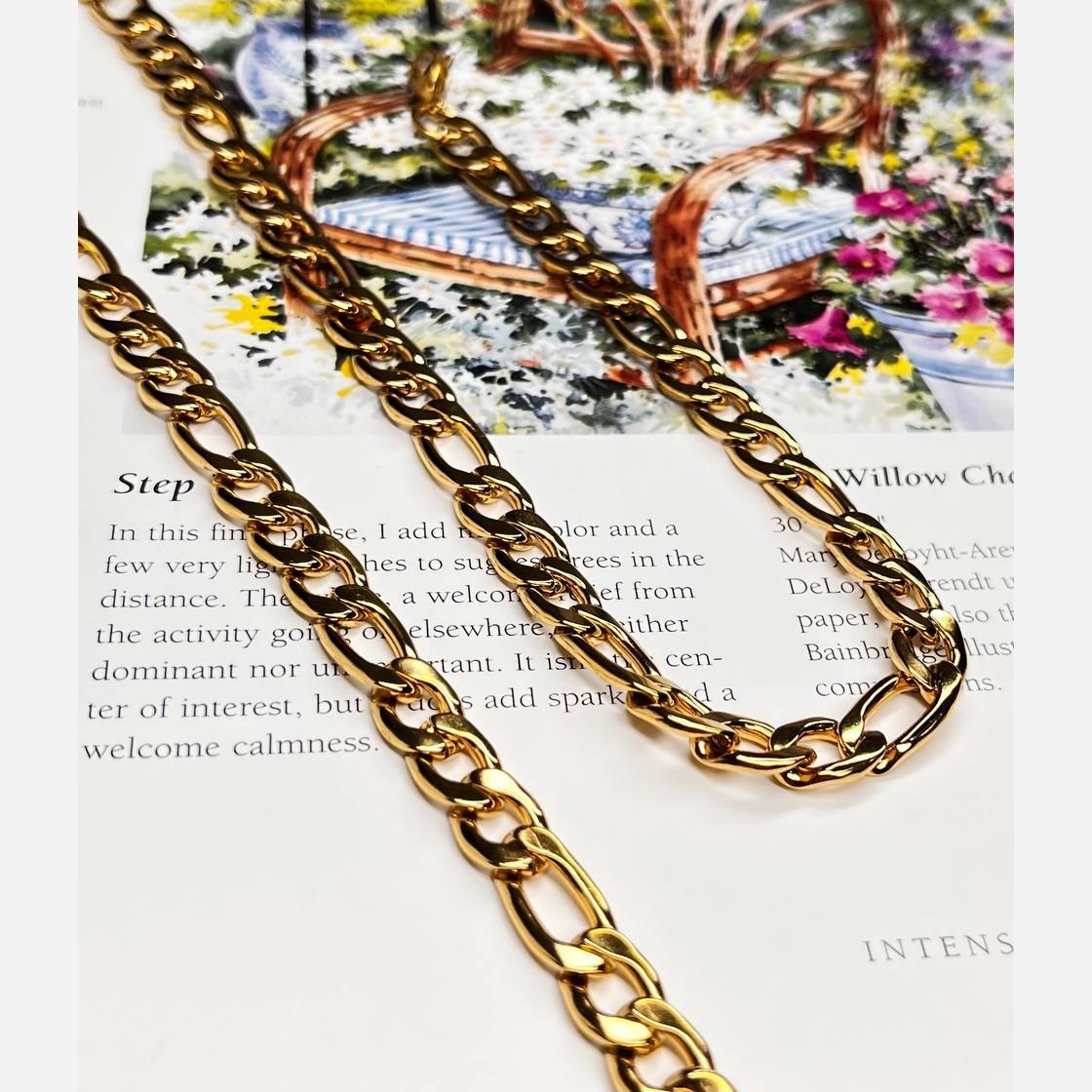 گردنبند مردانه طرح کارتیه Cartier  جنس  استیل عیار 316 رنگ ثابت کد ztk (پس کرایه)
