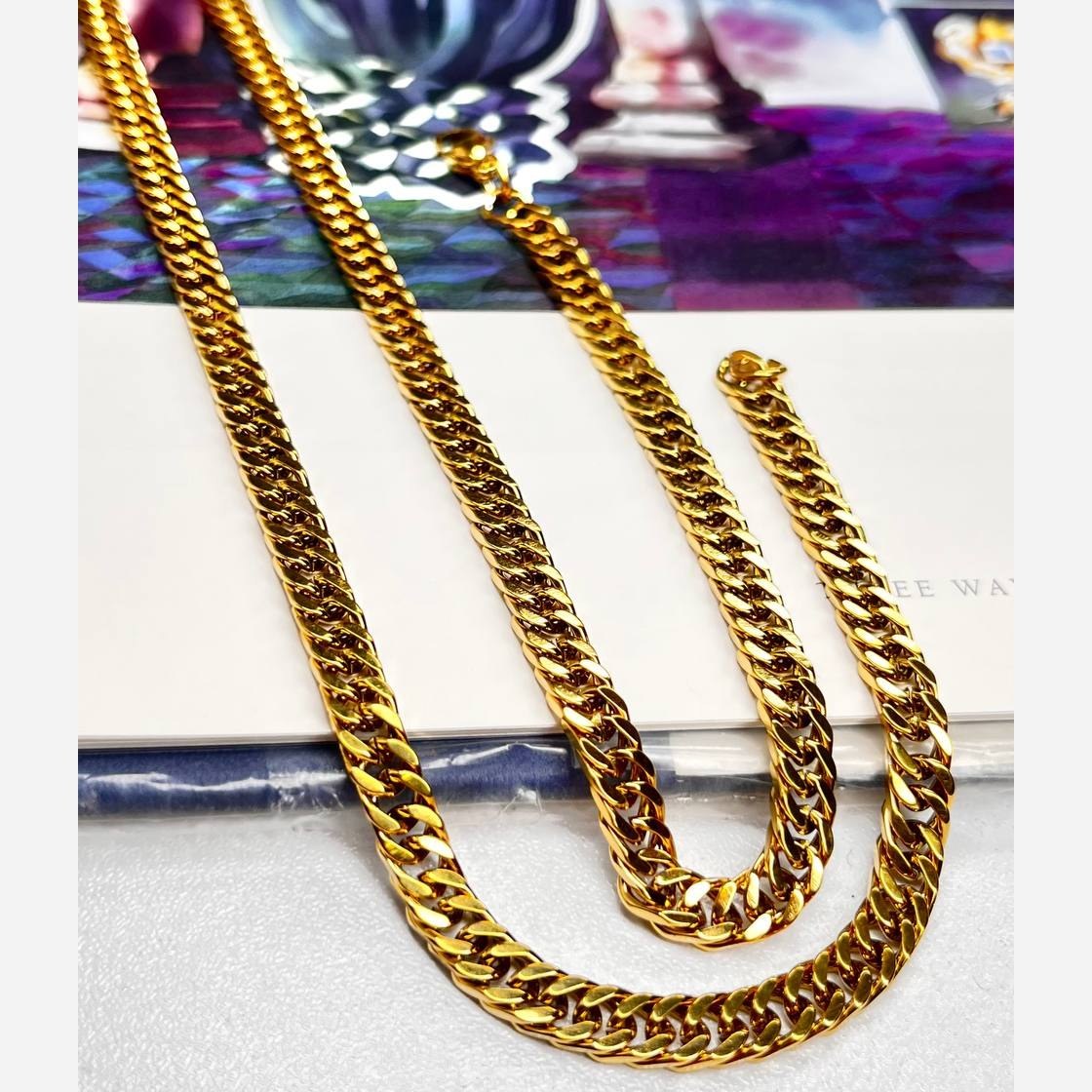 گردنبند  مردانه  طرح کارتیه Cartier جنس استیل عیار 316 رنگ ثابت کد ztk (پس کرایه)