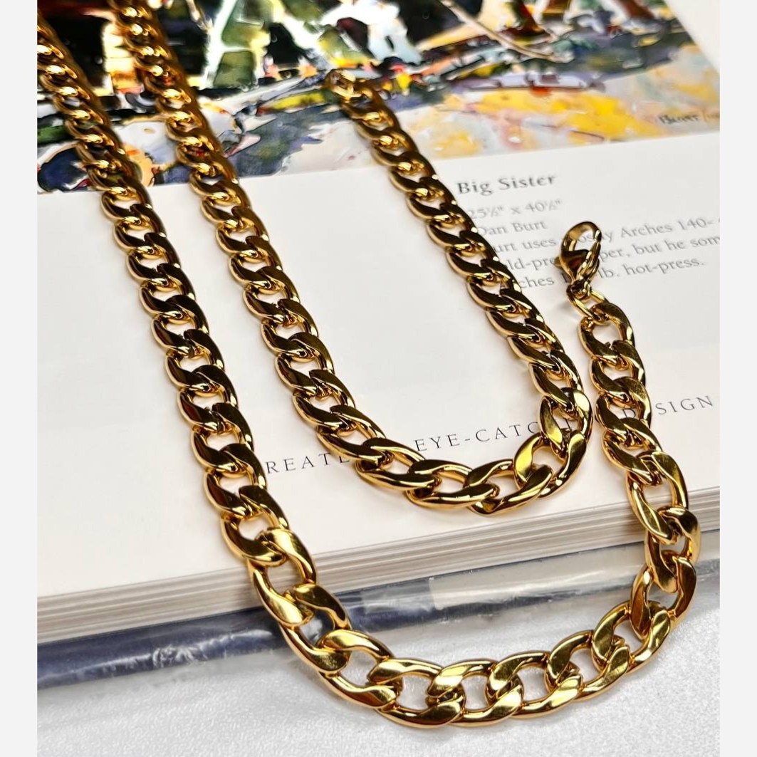 گردنبند مردانه طرح  کارتیه Cartier جنس استیل  عیار 316 رنگ ثابت کد ztk (پس کرایه)