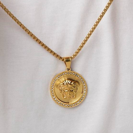 گردنبند های اسپرت طرح ورساچه Versace نگین کاری شده رنگ ثابت کد zsm (پس کرایه)