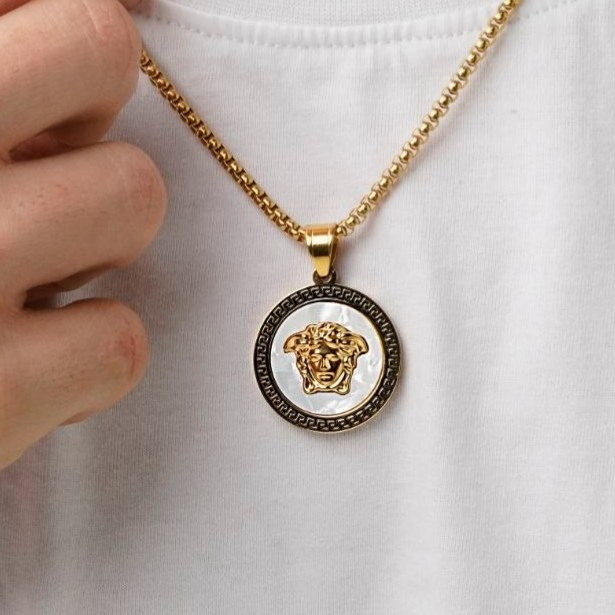 گردنبند های اسپرت طرح ورساچه Versace نگین کاری شده رنگ ثابت کد zsm (پس کرایه)