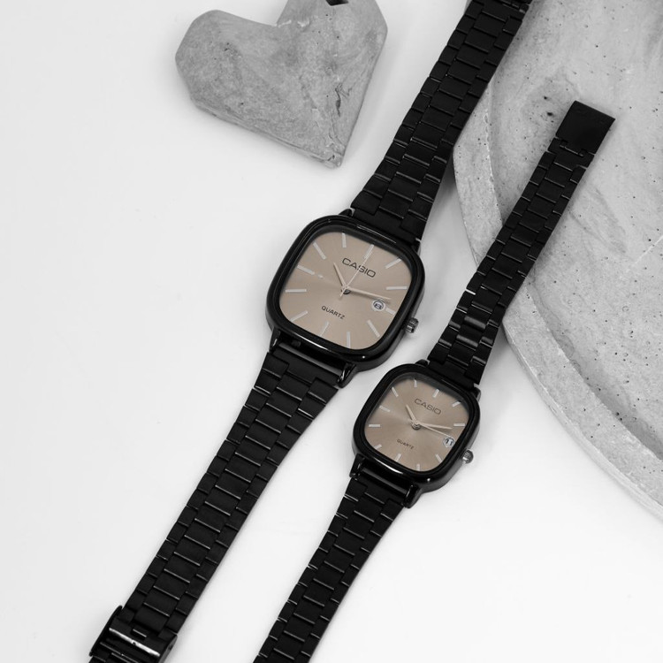 ساعت کاسیو Casio اسپرت استیل تقویم دار و دارای تنظیم بند ساعت رنگ ثابت کد zmp (پس کرایه)