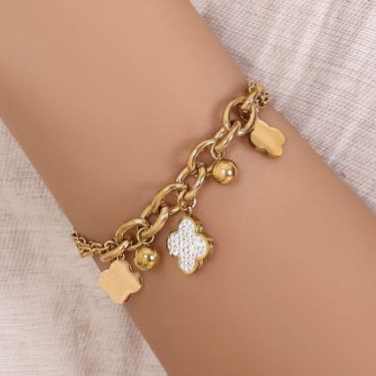دستبند زنانه دولاین طرح ورساچه Versace،کارتیه Cartier،نگین کاری شده فری سایز freesize رنگ ثابت کد zmp (پس کرایه)