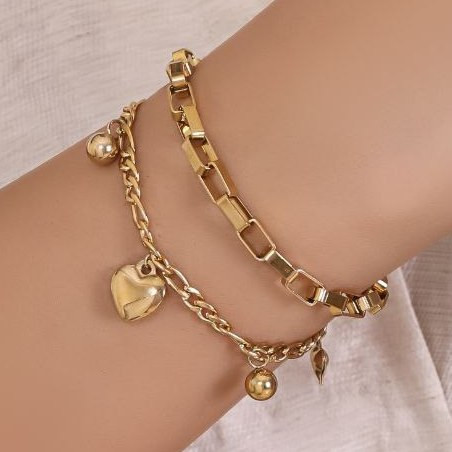دستبند زنانه دولاین طرح ورساچه Versace،کارتیه Cartier،نگین کاری شده فری سایز freesize رنگ ثابت کد zmp (پس کرایه)