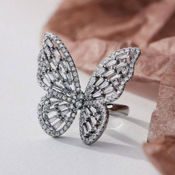 انگشتر جواهری زنانه طرح پروانه فری سایز freesize رنگ ثابت با کیفیت کد zgy (پس کرایه)