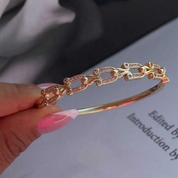 دستبند النگویی نگین دار زنانه طرح کارتیه Cartier فری سایز freesize رنگ ثابت کد sm (پس کرایه)