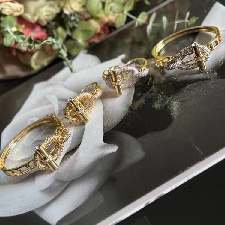 ست دستبند و انگشتر نگین دار زنانه طرح تیفانی Tiffany فری سایز freesize رنگ ثابت کد sm (پس کرایه)