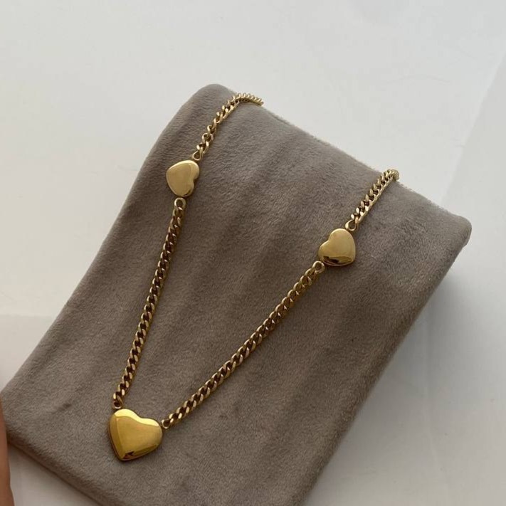 گردنبند زنانه مینیمال طرح قلب با زنجیر مدل کارتیه Cartier فری سایز Freesize رنگ کاملا ثابت کد tj (پس کرایه)