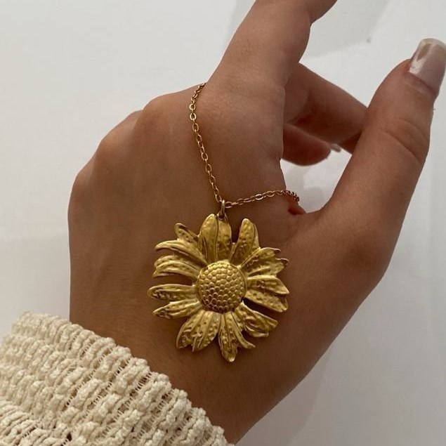گردنبند زنانه طرح گل آفتاب گردون فری سایز Freesize رنگ کاملا ثابت کد tj (پس کرایه)