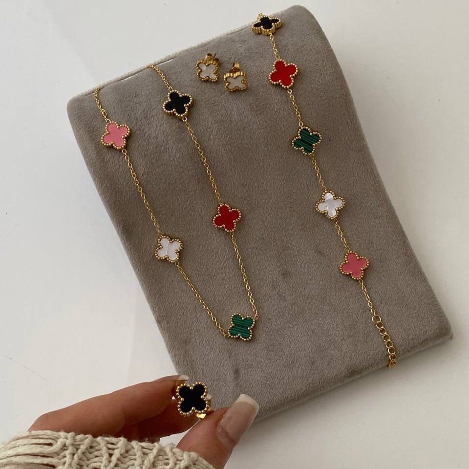 ست کامل زنانه طرح ونکلیف Van Cleef فری سایز Freesize رنگ کاملا ثابت کد tj (پس کرایه)