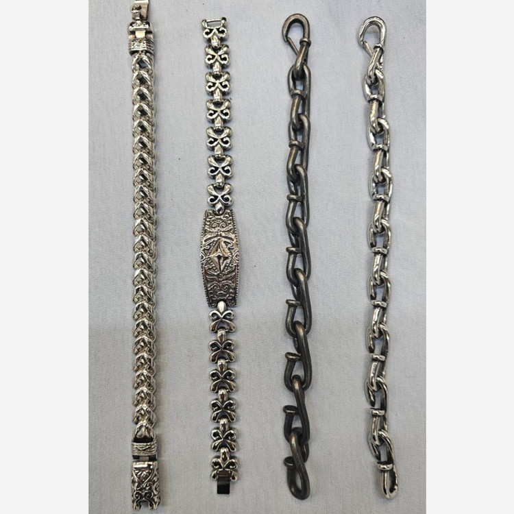 دستبند مردانه طرح پرطرفدار کارتیه جنس استیل عیار 316 کیفیت عالی کد ar (پس کرایه)
