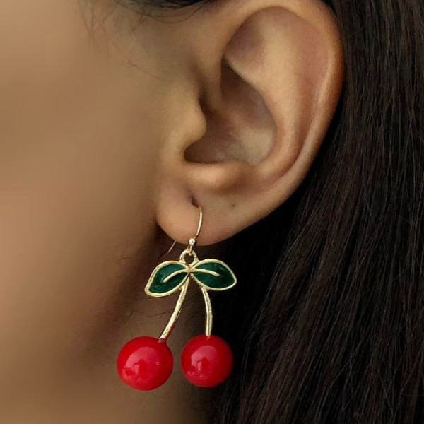 گوشواره و ایرکاف مینیمال دخترانه طرح آلبالو و توت فرنگی رنگ کاملا ثابت کد sm (پس کرایه)