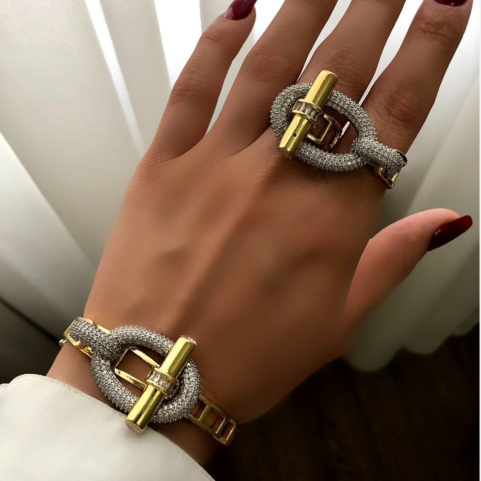 ست دستبند و انگشتر زنانه طرح هرمس Hermes فری سایز Freesize رنگ کاملا ثابت کد sm (پس کرایه)