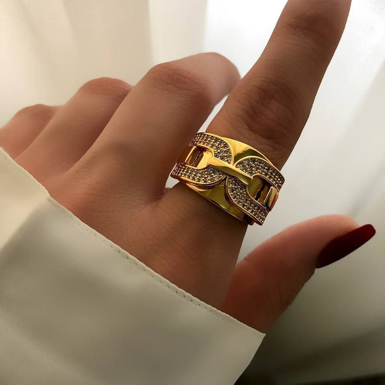 انگشتر زنانه نگین دار طرح شنل CHANEL فری سایز Freesize رنگ کاملا ثابت کد sm (پس کرایه)