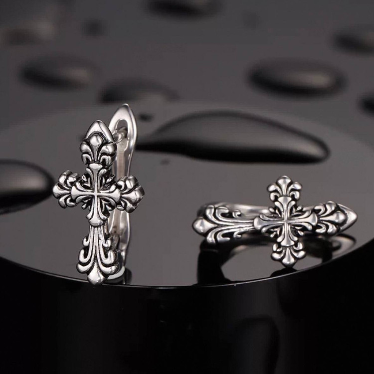 گوشواره استیل مدل اسپورت سیاه قلم رنگ ثابت کد sf (پس کرایه)