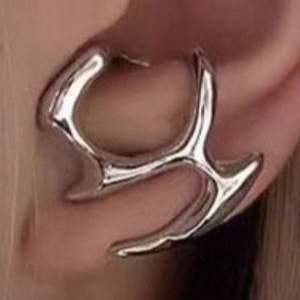 گوشواره استیل مدل مینیمال رنگ ثابت کد sf (پس کرایه)