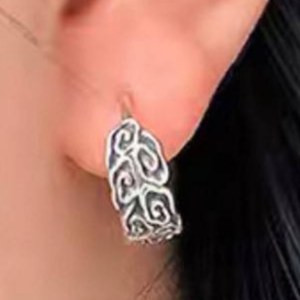گوشواره استیل مدل حلقه ای گل رنگ ثابت کد sf (پس کرایه)