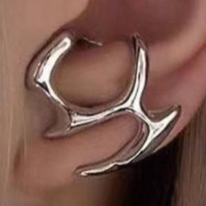 گوشواره استیل مدل مینیمال رنگ ثابت کد sf (پس کرایه)