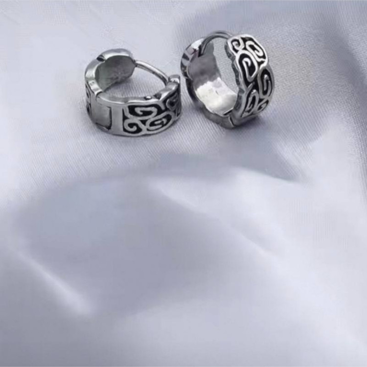 گوشواره استیل مدل حلقه ای گل رنگ ثابت کد sf (پس کرایه)