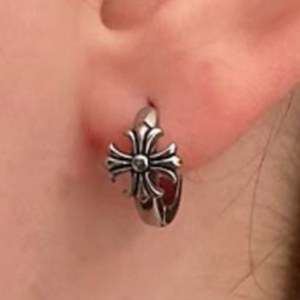 گوشواره استیل مدل اسپورت کروم هارتز رنگ ثابت کد sf (پس کرایه)