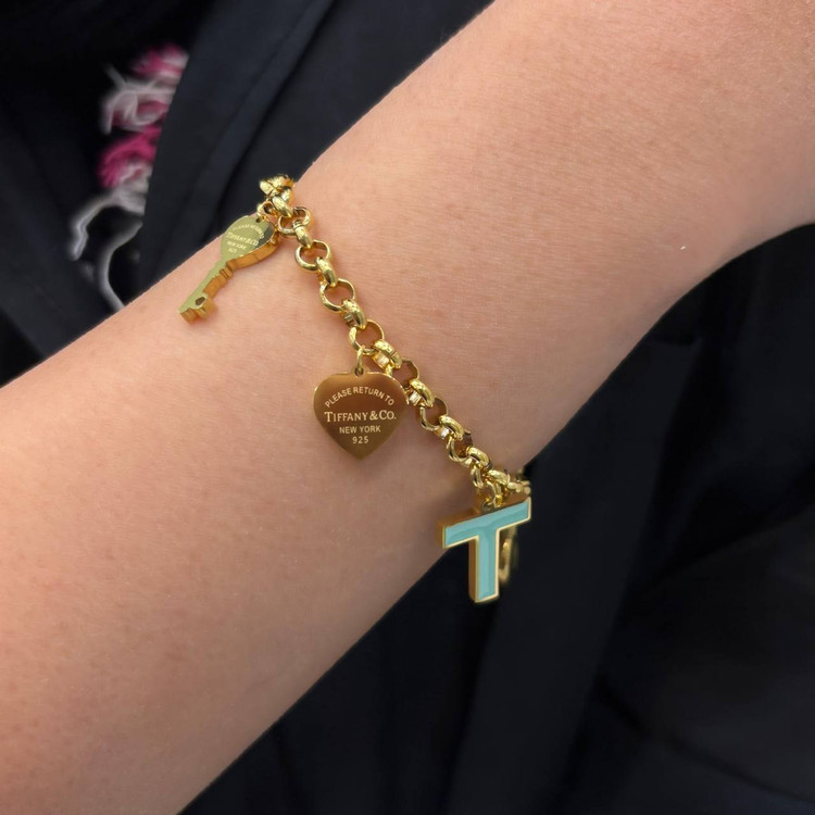 دستبند استیل زنانه زنجیری طرح تیفانی Tiffany رنگ کاملا ثابت کد gy (پس کرایه)