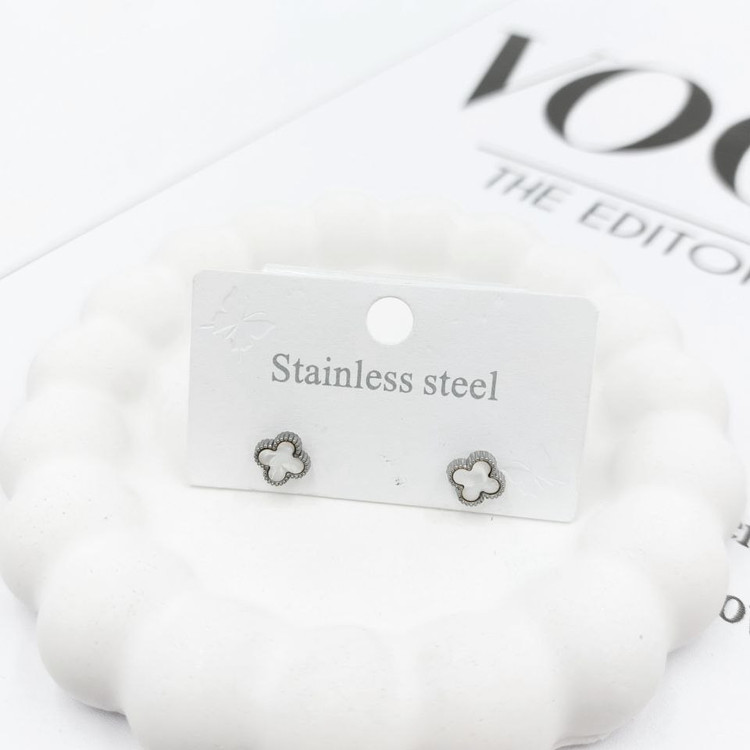 گوشواره استیل زنانه طرح گل ونکلیف Vancleef تنوع رنگ رنگ کاملا ثابت کد mp (پس کرایه)
