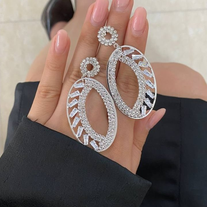 گوشواره زنانه طرح ستاره نگین تنوع طرح رنگ کاملا ثابت کد tj (پس کرایه)