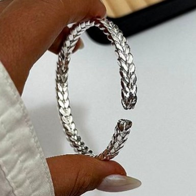 دستبند و بنگل آبکاری نقره زنانه طرح بافت تنوع طرح رنگ کاملا ثابت کد sm (پس کرایه)