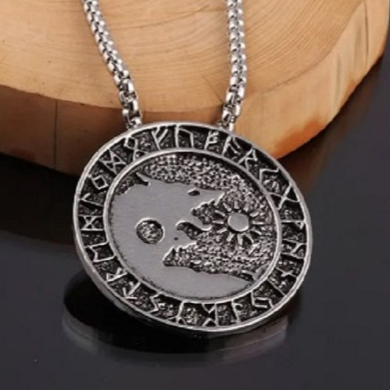 گردنبند و پلاک آویز استیل گرگ وایکینگ همراه زنجیر ویتالی رنگ کاملا ثابت کد 39 (پس کرایه)