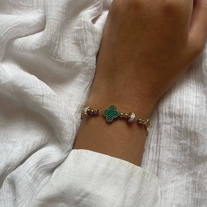 دستبند استیل زنجیری طرح گل ونکلیف Vancleef رنگ ثابت کد sm (پس کرایه)