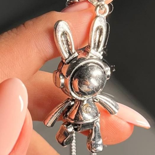 گردنبند و آویز پلاک طرح فضانورد تنوع طرح رنگ ثابت کد tk (پس کرایه)