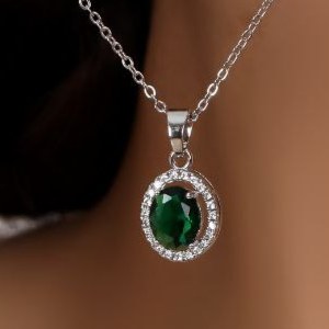 نیم ست گردنبند و گوشواره جواهری نگین کاری مخراج طرح بیضی رنگ ثابت کد mp (پس کرایه)