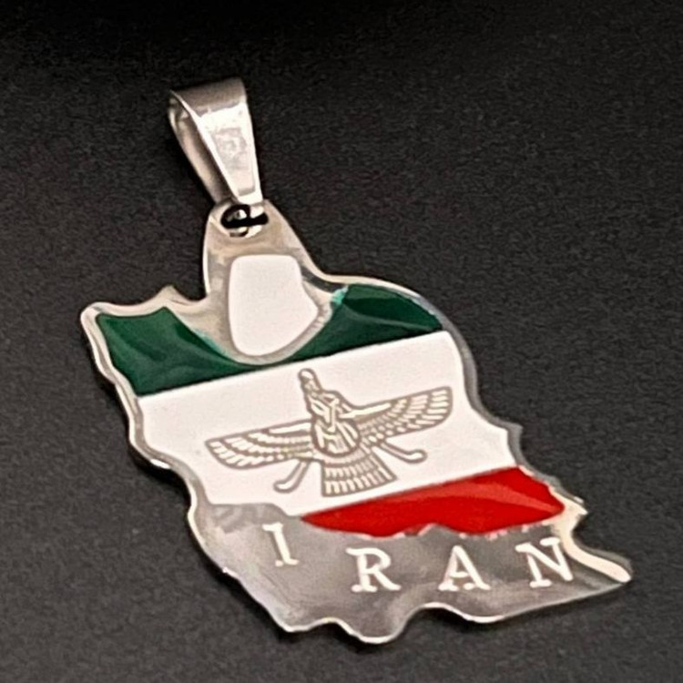گردنبند و آویز پلاک استیل نقشه ایران و فروهر در تنوع رنگ و سبک رنگ کاملا ثابت کد ki (پس کرایه)