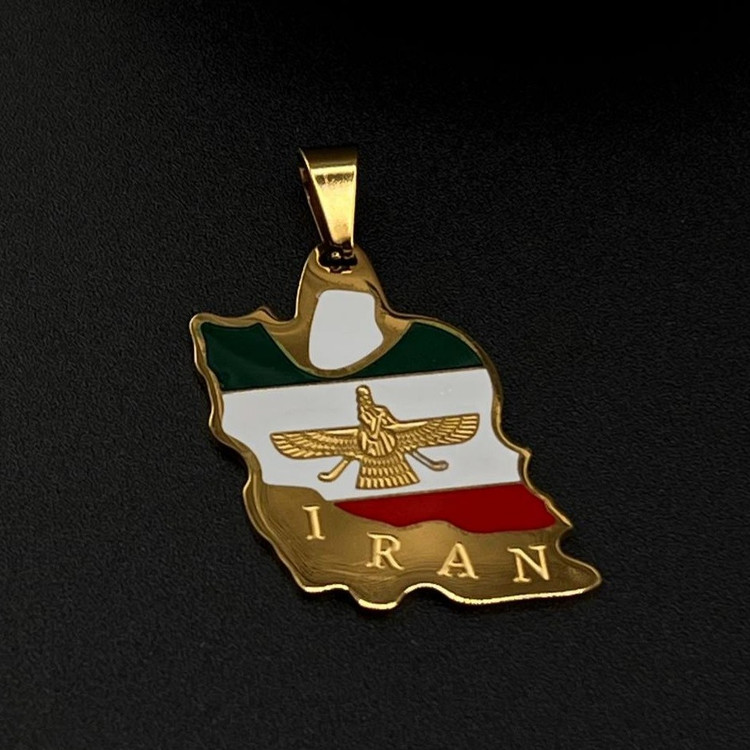 گردنبند و آویز پلاک استیل نقشه ایران در تنوع رنگ و سبک رنگ کاملا ثابت کد ki (پس کرایه)