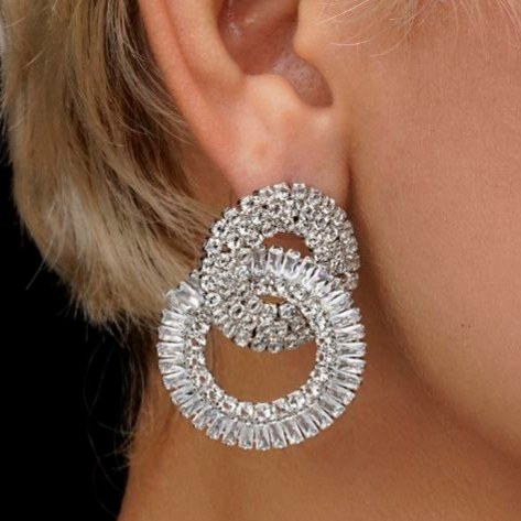 گوشواره جواهری مدل جفت حلقه ای در تنوع طرح رنگ کاملا ثابت کد bn (پس کرایه)