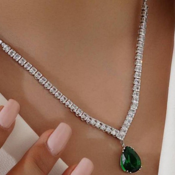 گردنبند و آویز طرح جواهری طرح تنیسی نگین قلب آویز رنگ ثابت کد el (پس کرایه)
