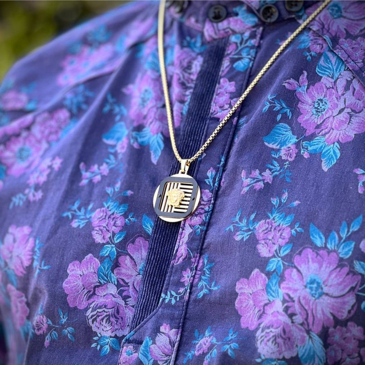 گردنبند و آویز پلاک استیل مردانه طرح ورساچ Versace تنوع طرح رنگ ثابت کد gy (پس کرایه)