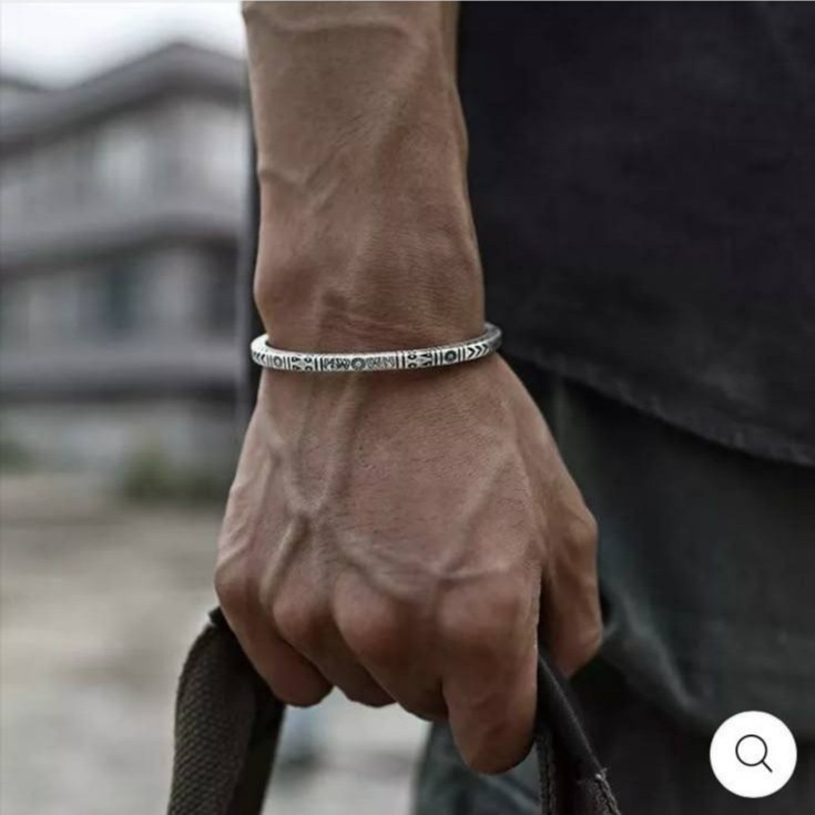 دستبند و بنگل آبکاری نقره مردانه طرح اسپرت وایکینگ رنگ ثابت کد gy (پس کرایه)