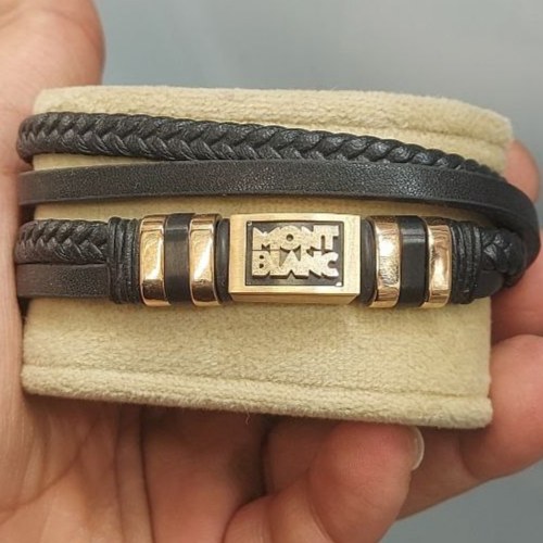 دستبند چرمی قفل و پلاک استیل مردانه طرح مونت بلنک Montblanc کیفیت چرم عالی تنوع طرح رنگ ثابت کد bn (پس کرایه)