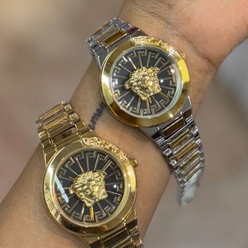 ساعت مچی استیل مردانه طرح ورساچ Versace تنوع رنگ رنگ ثابت کد sm (پس کرایه)