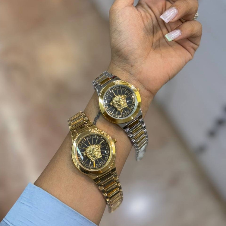 ساعت مچی استیل مردانه طرح ورساچ Versace تنوع رنگ رنگ ثابت کد sm (پس کرایه)