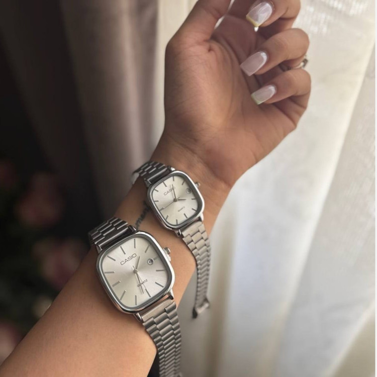 ست ساعت مچی زنانه و مردانه برند صفه سفید کاسیو Casio رنگ ثابت کد sm (پس کرایه)